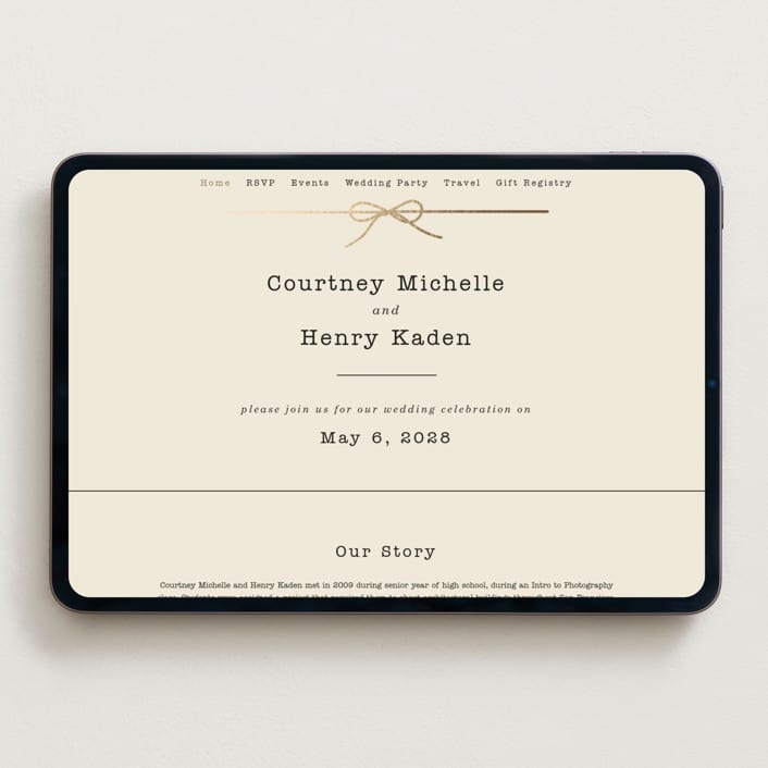 "Bow Tie" - Wedding Website in Ivory by Baumbirdy - Desktop Design