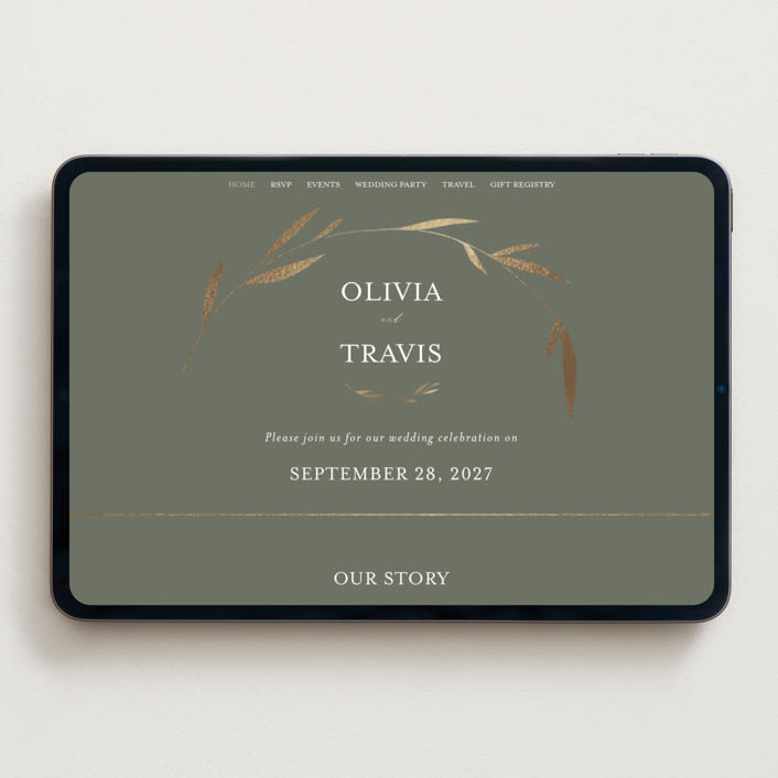 "Minimal Circle" - Wedding Website in Moss by Kelly Schmidt - Desktop Design