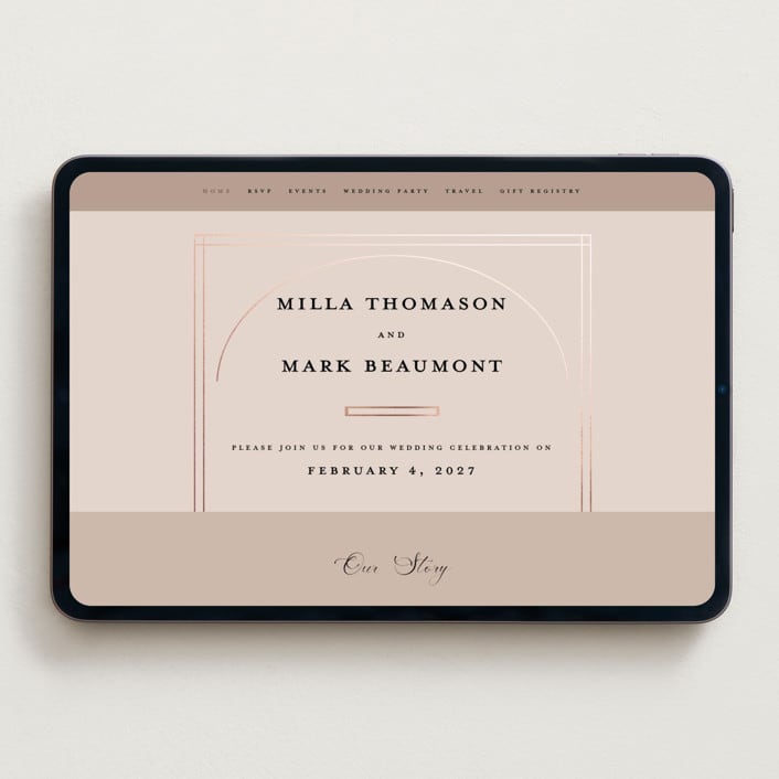 "Champagne" - Wedding Website in Rose by Ani Somi - Desktop Design