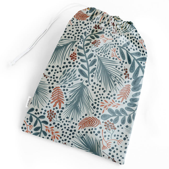 "Winter Berry in Frost Large" - Fabric Gift Bag in Frost by Nina Leth - Overview