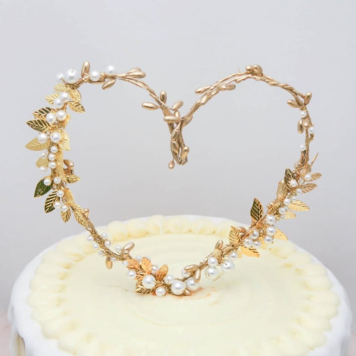 完売品 Love heart's cake headdress 71EPZR6lQnL._AC_SY200_QL15_.jpg