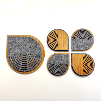 Gray felt and wood coasters “Disco”