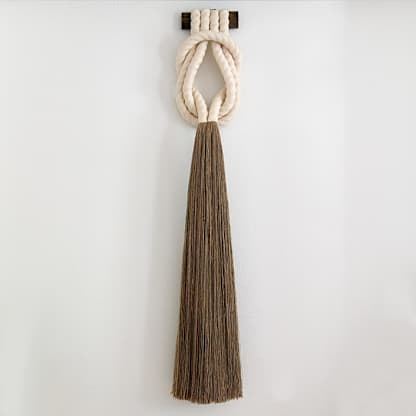 Forever Love Knot in Ivory