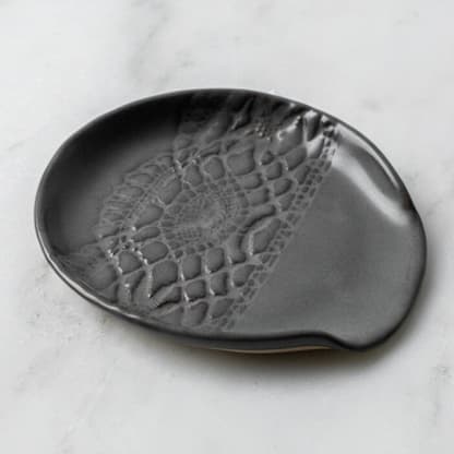 Lace Spoon Rest - Gunmetal