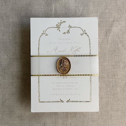 Aurelia dot gold trim vellum belly band for 5x7 card | pack of 10