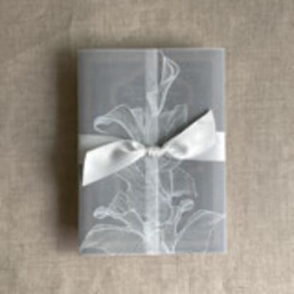 White calla floral printed vellum wrap for 5x7 card | pack of 10