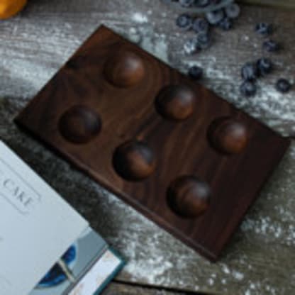 Walnut 6-Egg Holder