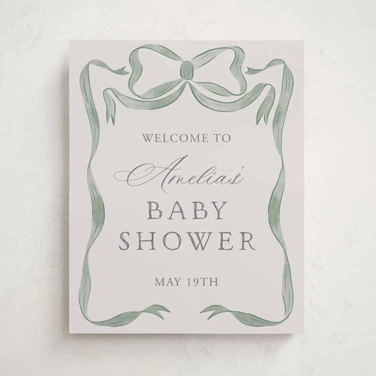 Vintage Bow by Lehan Veenker