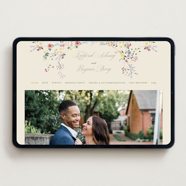 "whimsey floral" - Wedding Website in English Garden by Phrosné Barwood - Desktop Design
