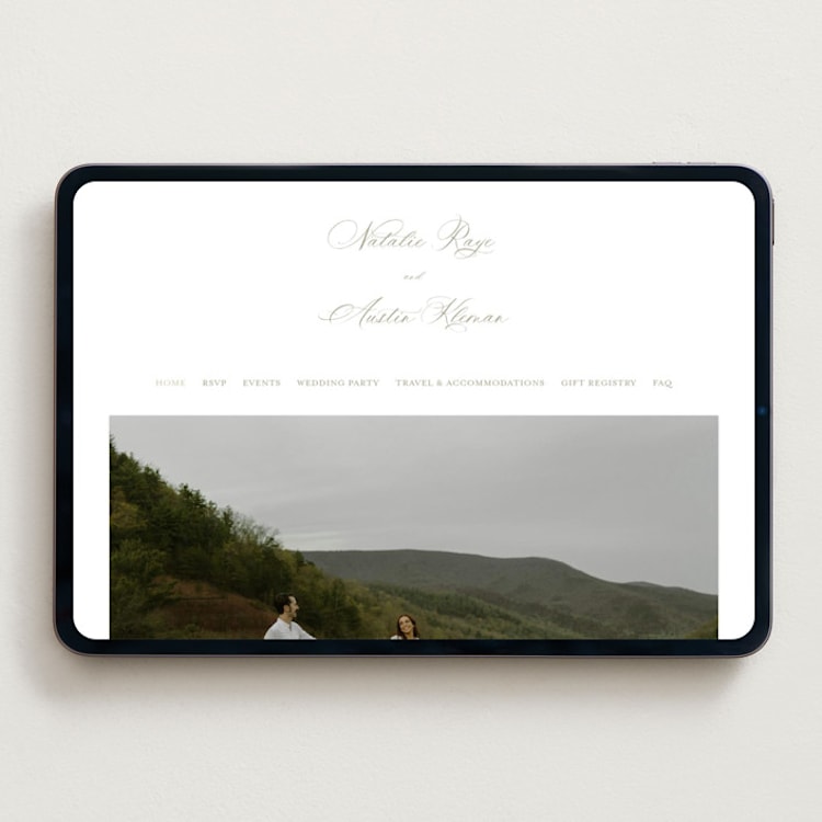 "Calia " - Wedding Website in Paris Rain by Jennifer Postorino - Desktop Design