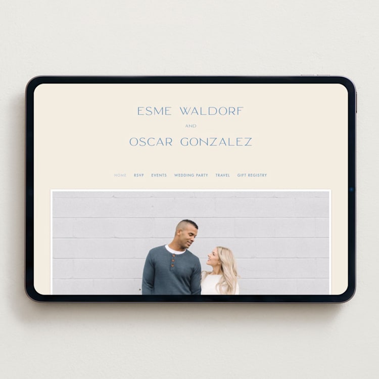 "Brooklyn" - Wedding Website in Cerulean by Ellen Schlegelmilch - Desktop Design