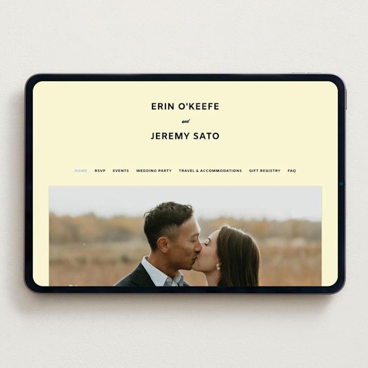 "Courthouse" - Wedding Website in Butter by Studio Suku - Desktop Design