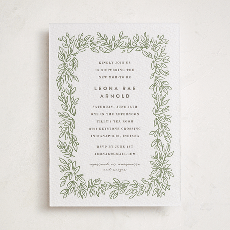 "Lovely Leaves" - Baby Shower Invitations in Graphite | Olive by Jessie Steury - Front