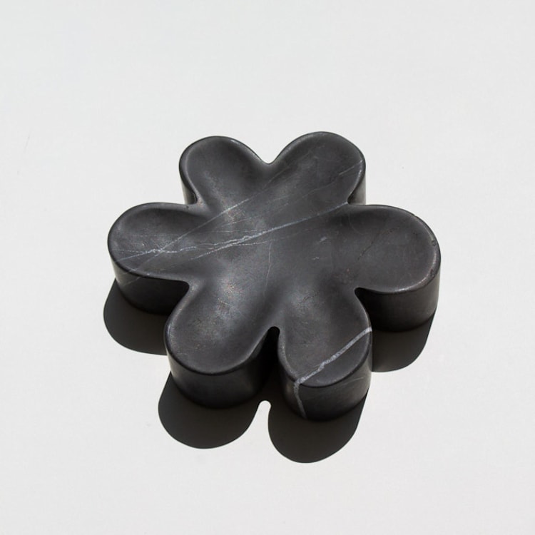 "The Parmatile Shop X NOTTE Superbloom Catch All" - Decorative Object in black by the parmatile shop