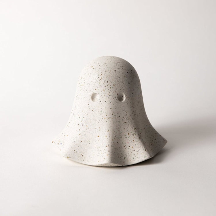 "Ghost, Large - White Terrazzo" - Decorative Object in white by Pretti.Cool