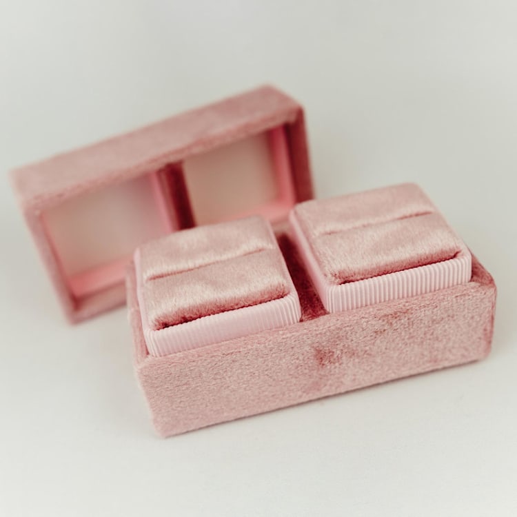 "Pink Velvet Double Ring Box" - Ring Boxes in pink by Ribbon and Rings