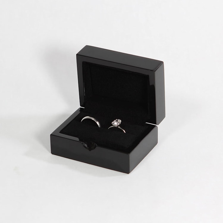 "Gloss Black Ring Box - Double Slot" - Ring Boxes in black by Soulmatebox