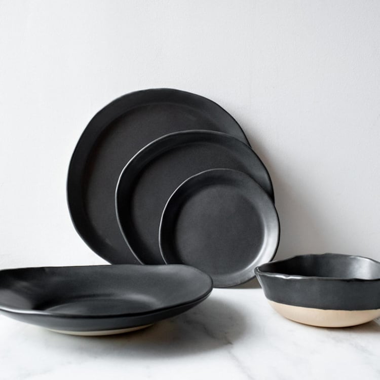 "Kinfolk Dinnerware Set - Matte Black" - Plates in black by Handmade Studio TN