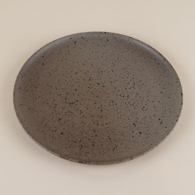 "Salad Plate : Ash Grey" - Plates in brown by Marie Bose