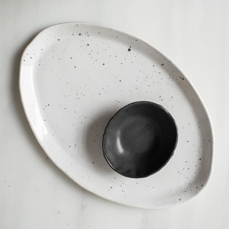 "Spec Piatra Platter Set" - Serving Platters and Trays in white by Handmade Studio TN