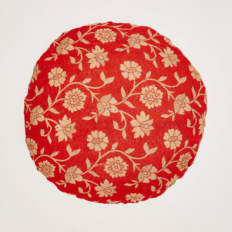"Kantha Round Pillow - No. 230837" - Throw Pillows in red by Anchal