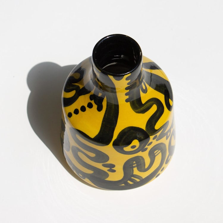 "Peoplakia Vase (CANARY)" - Vases in yellow by the parmatile shop