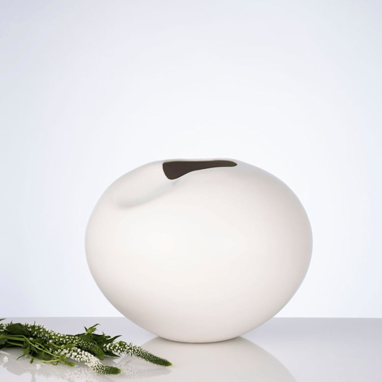 "Ceramic Decorative Sculptural Vase - Milan White" - Vases in white by DinaDecor