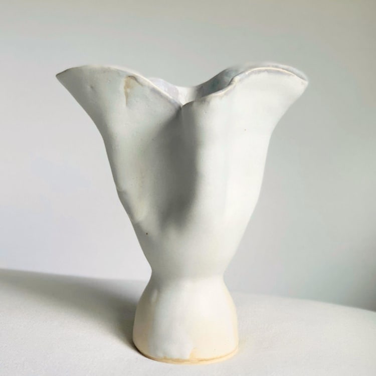 "White Tulip Vase" - Vases in white by Cloude Made
