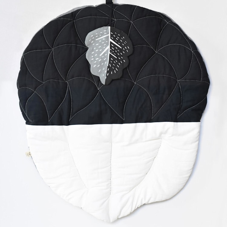 "Wee Gallery Reversible Acorn Playmat with Crinkle Toy" - Play Mats in multicolor by Wee Gallery