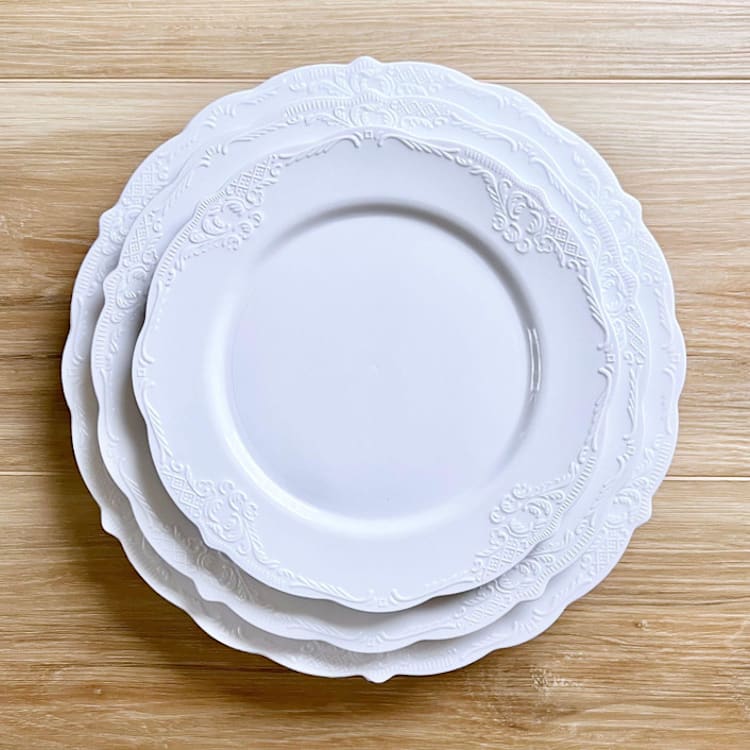 "Modern Vintage Dinnerware Set | Old Barn" - Party Plates and Bowls in white by Prêt-à-PartyNY