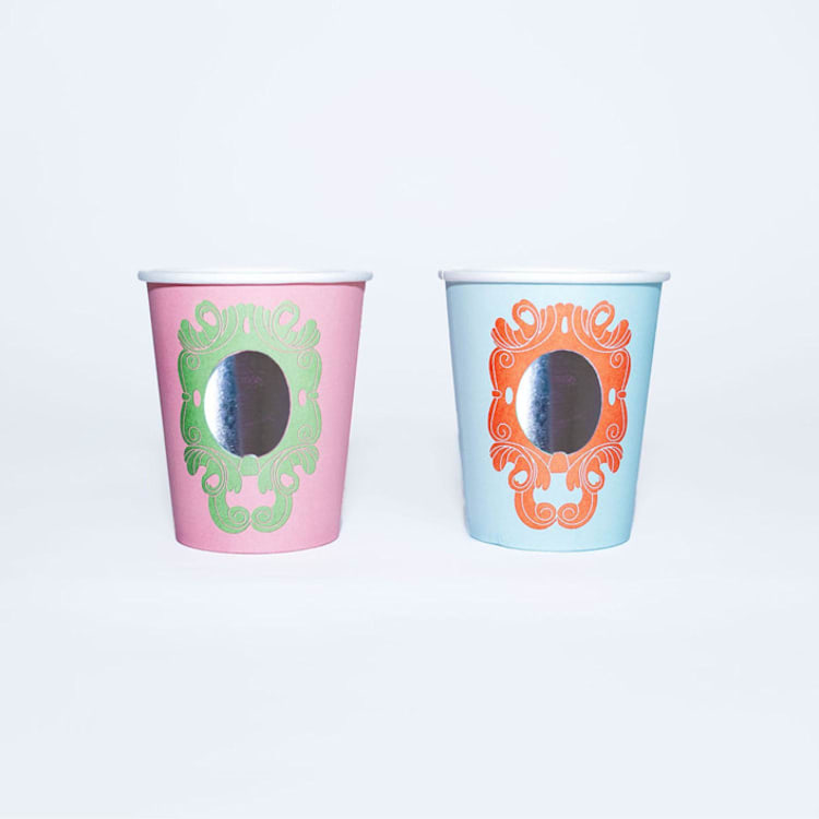 "Mirror Mirror Cups - Princess Party (x12)" - Party Cups in multicolor by POP Party Supplies