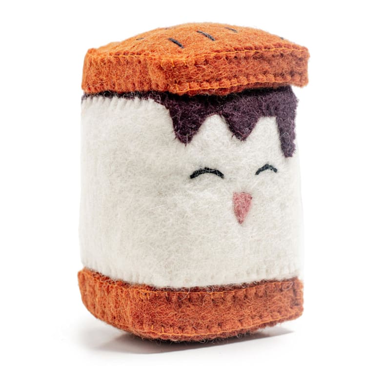 "Felt Food Toys & Picnic Basket- S'mores" - Toys in multicolor by Global Goods Partners