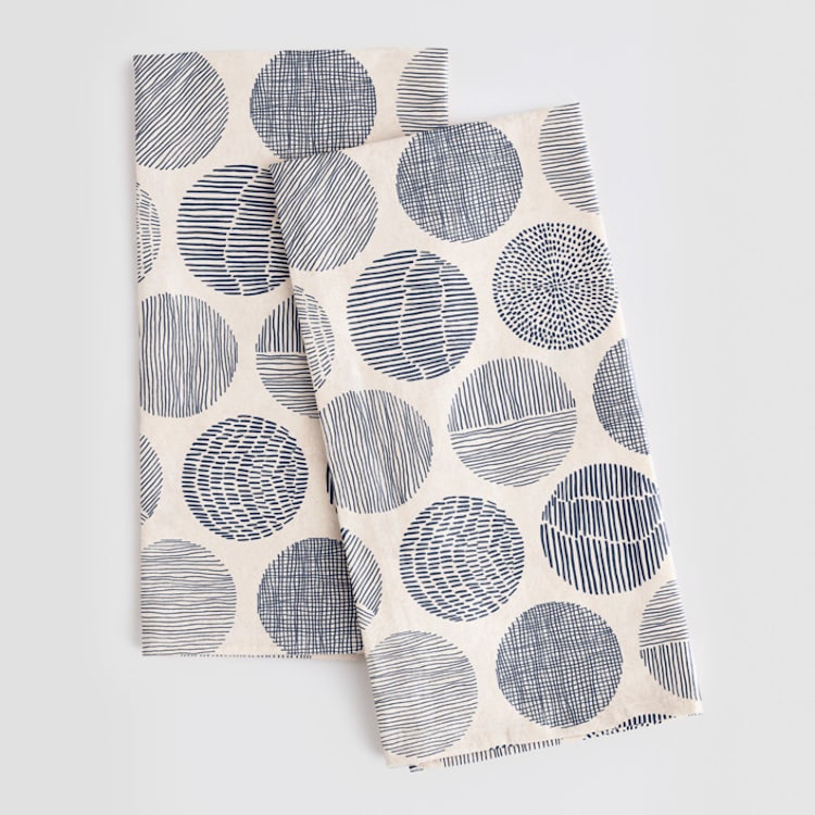 "Minimalist circles" - Tea Towel in Navy by Sabrin Deirani - Tea Towel Pair