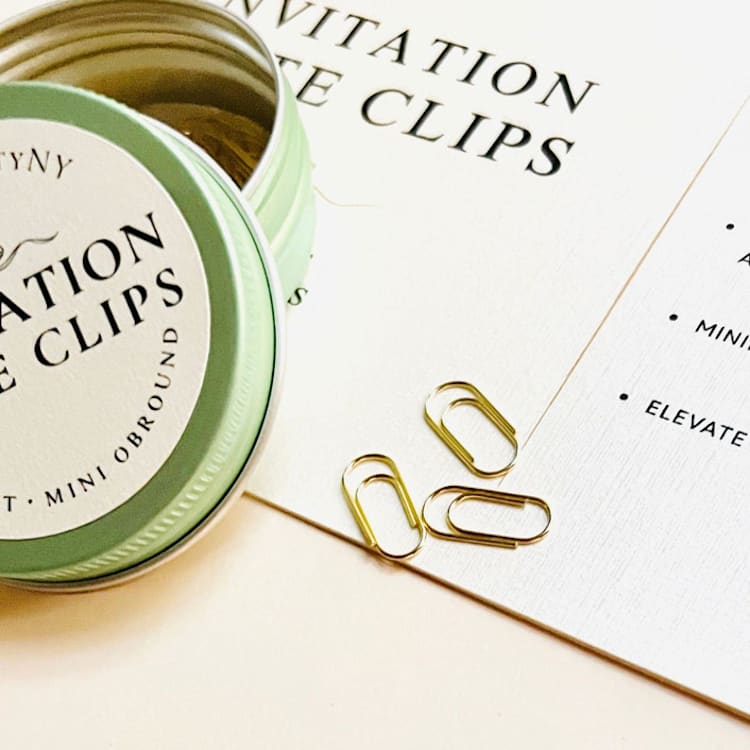 "Petite Embellishment Clips | Petite Oval | 30 Micro Clips" - Belly Bands in gold by Prêt-à-PartyNY