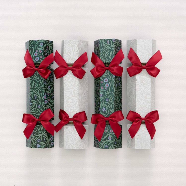 "Luxury Christmas Crackers "Heritage"" - Christmas Crackers in green by Lottie Aldarwish