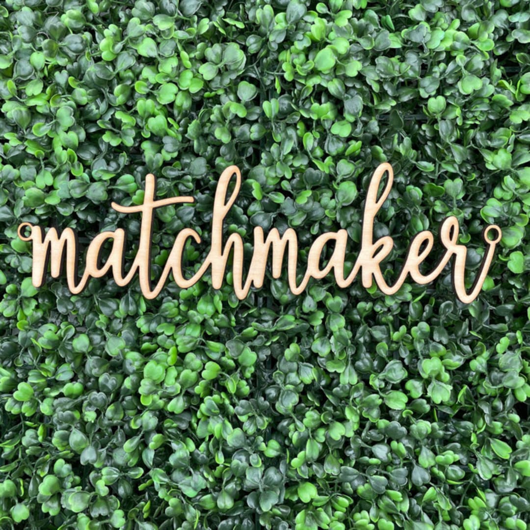 "Matchmaker i - Chair Sign | Birch Wood" - Aisle and Chair Decor in natural by The Crazy Bunny Lady