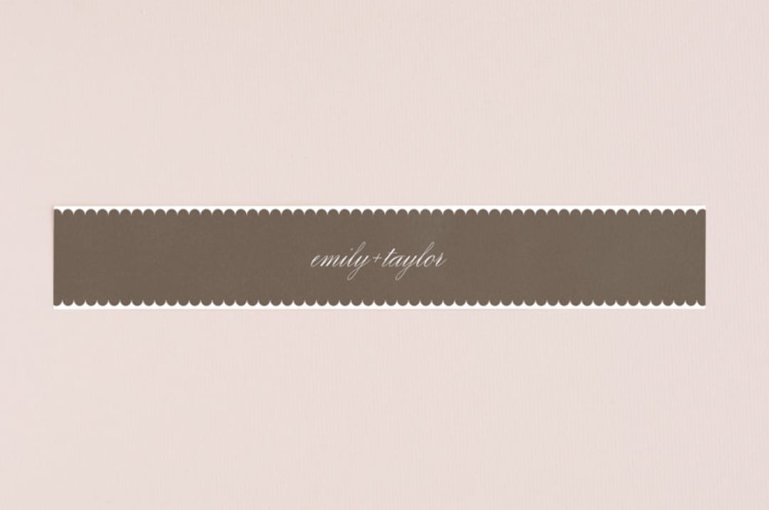 "Sweet scallop" - Belly Bands in Taupe by Annie Clark - Assembled with Invitation