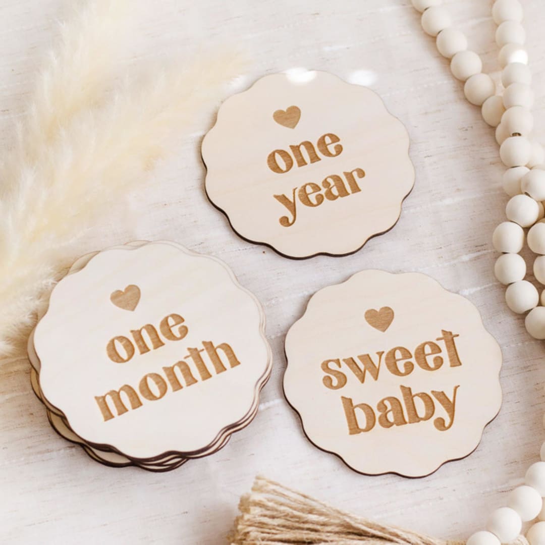 "Wavy Baby Milestone Signs" - Baby Milestone Signs in beige by The Print Pantry Team