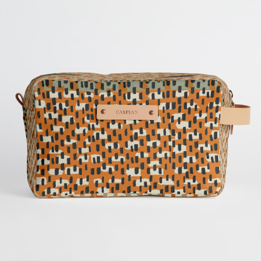 "Basic - Umber" - Dopp Kit in Umber by Bethania Lima - Dopp Kit