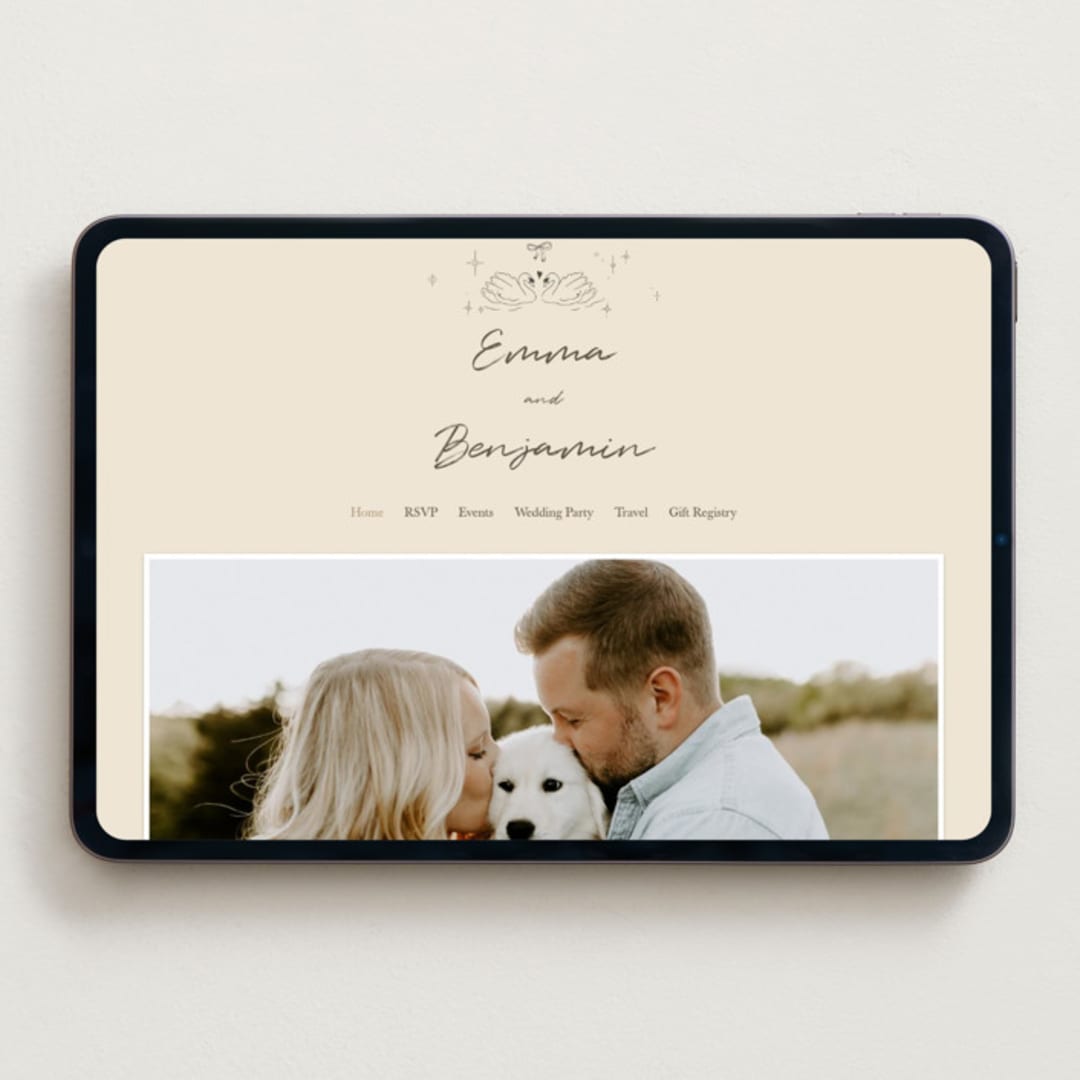 "The Swan" - Wedding Website in Buttercream by Helena Vitto - Desktop Design