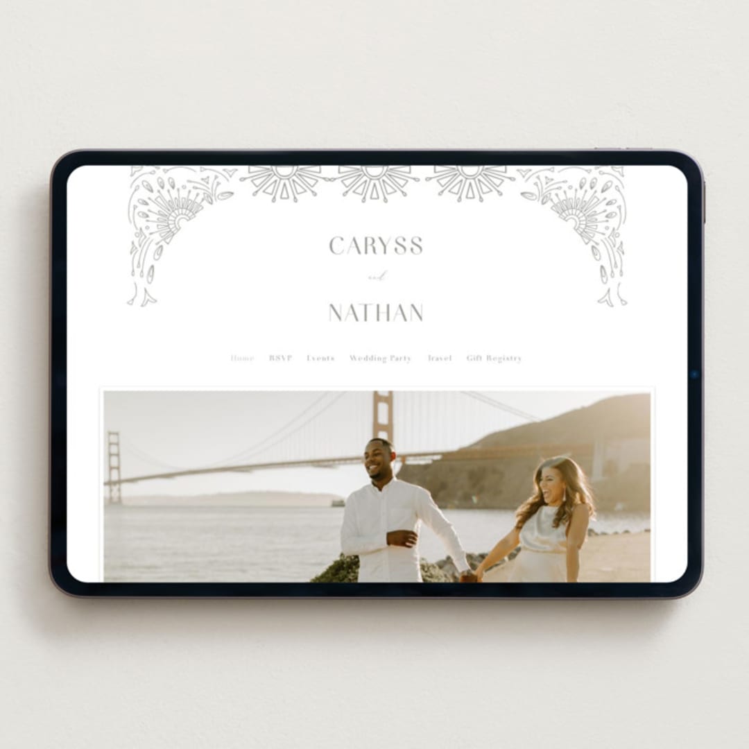 "Splendor" - Wedding Website in Ash by Devika Keskar - Desktop Design