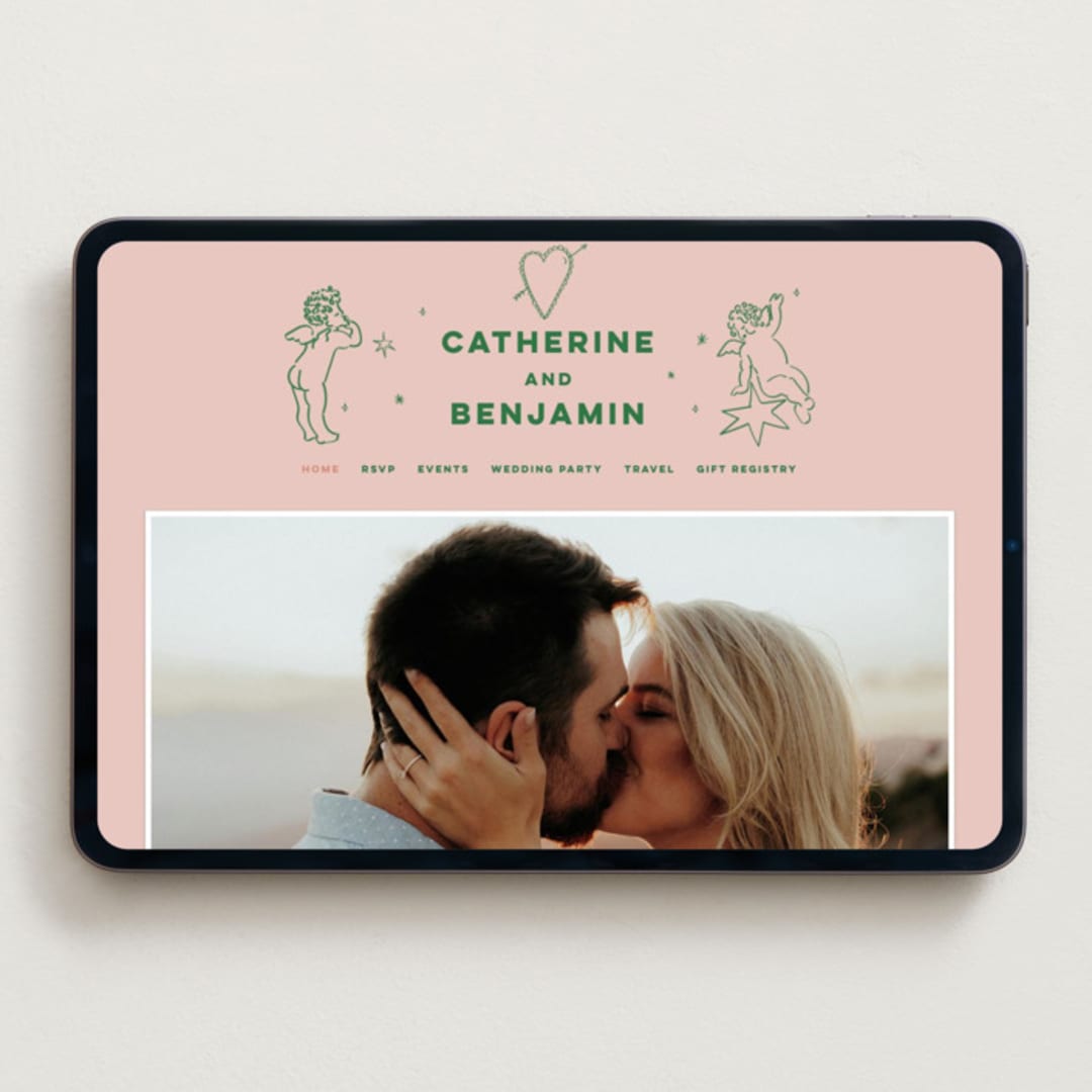 "Crazy Little Thing Called Love" - Wedding Website in Avocado by Helena Vitto - Desktop Design