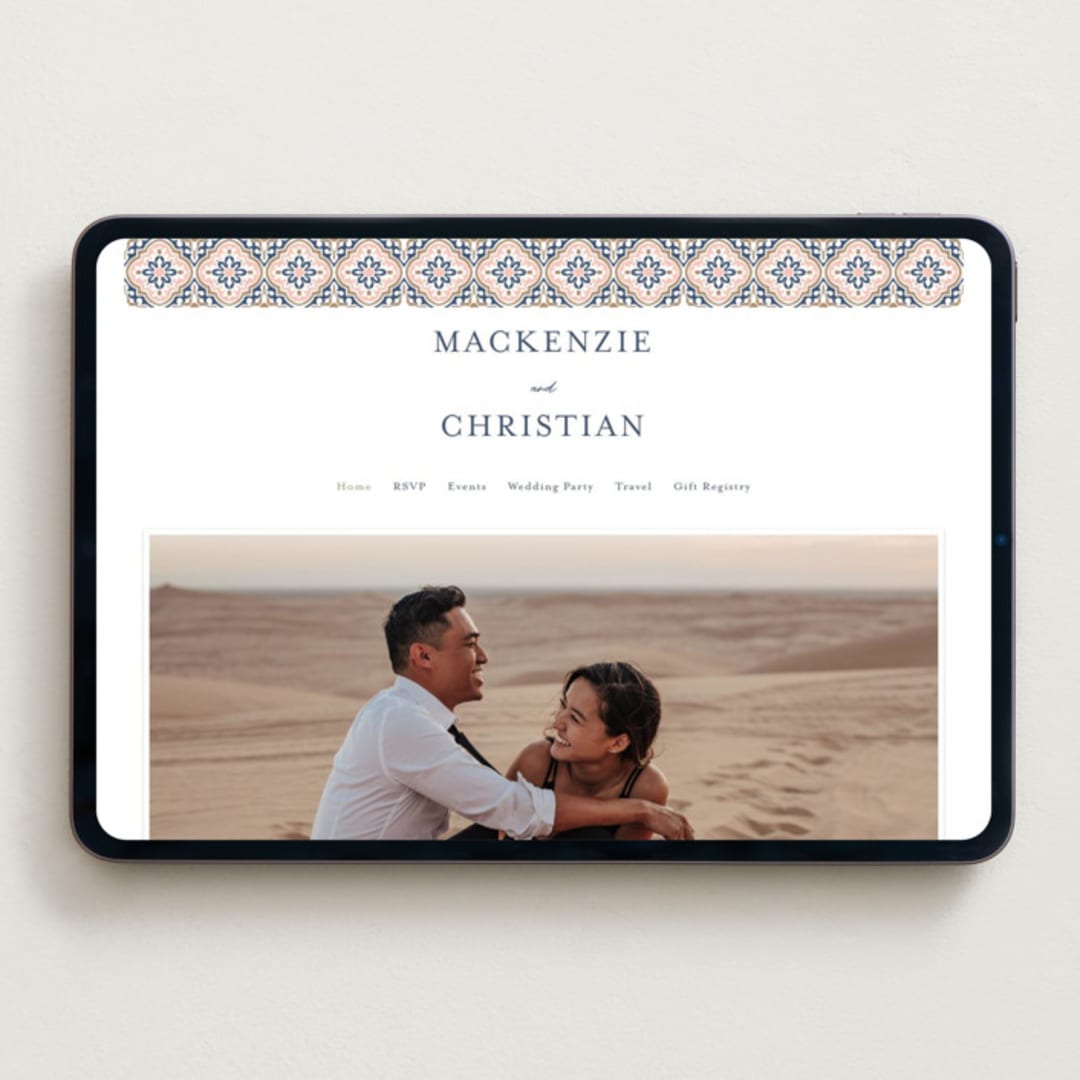"Tiles" - Wedding Website in Nude by Juliana Zimmermann - Desktop Design