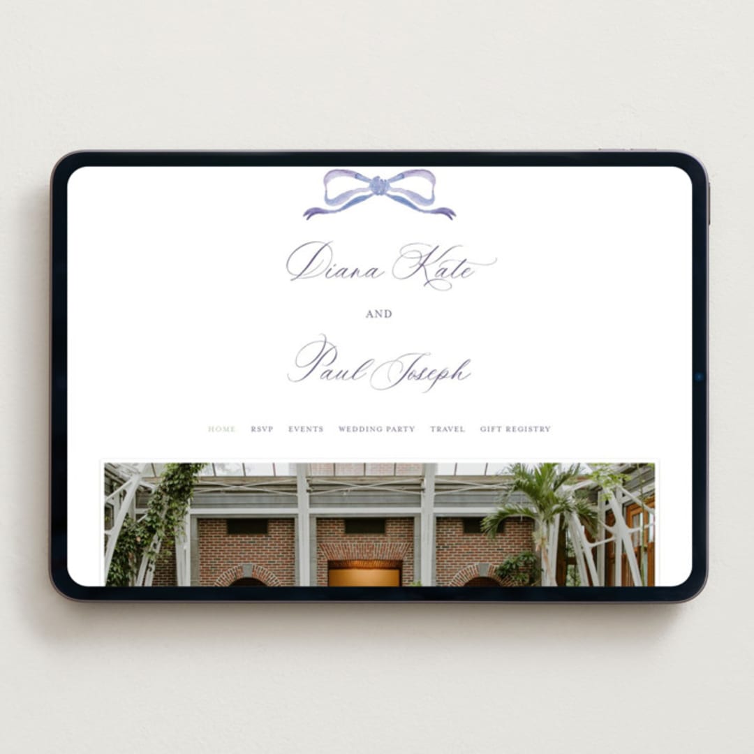 "Lavender" - Wedding Website in Tuscany by Claudia Orengo - Desktop Design