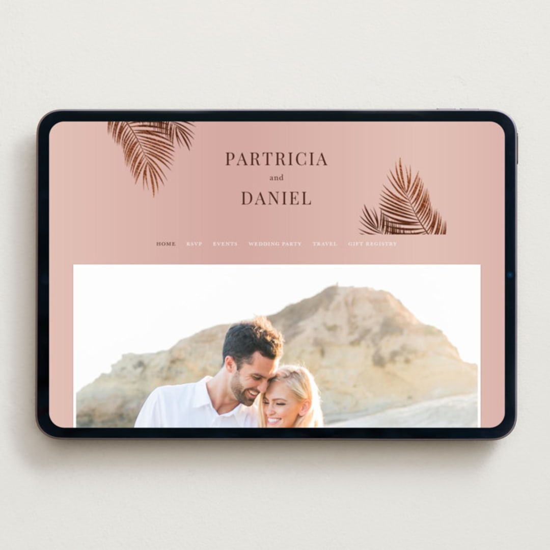 "Sunset by the Sea" - Wedding Website in Coral by lulu and isabelle - Desktop Design