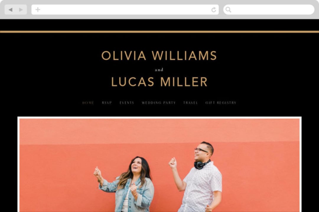 "love love love" - Wedding Website in Onyx by Robert and Stella - Desktop Design