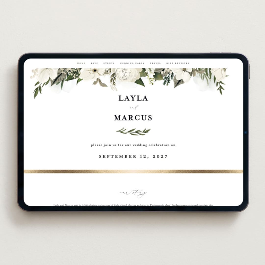 "Classic Love" - Wedding Website in Vanilla by Susan Moyal - Desktop Design