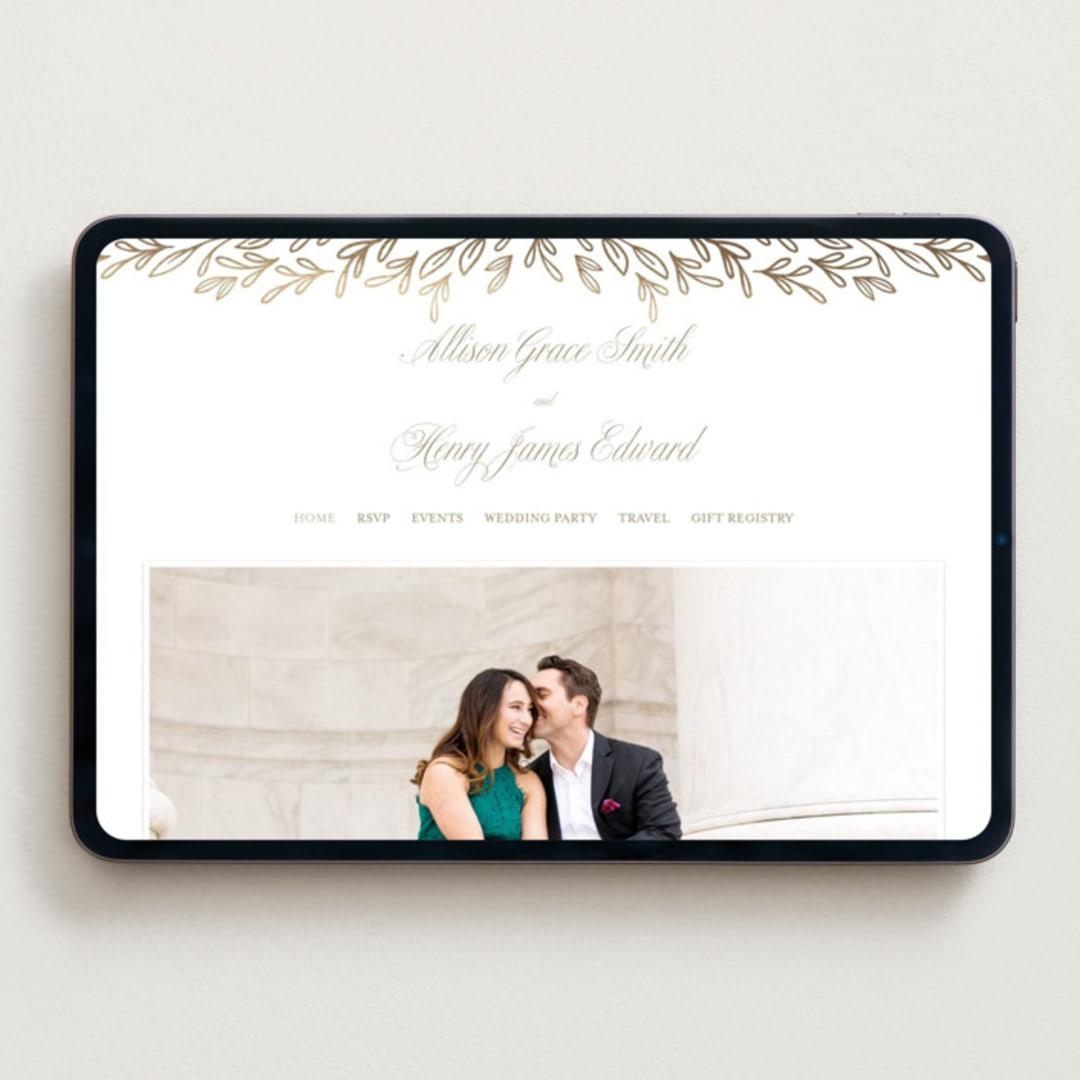 "Chic Monogram" - Wedding Website in Porcelain by Mansi Verma - Desktop Design