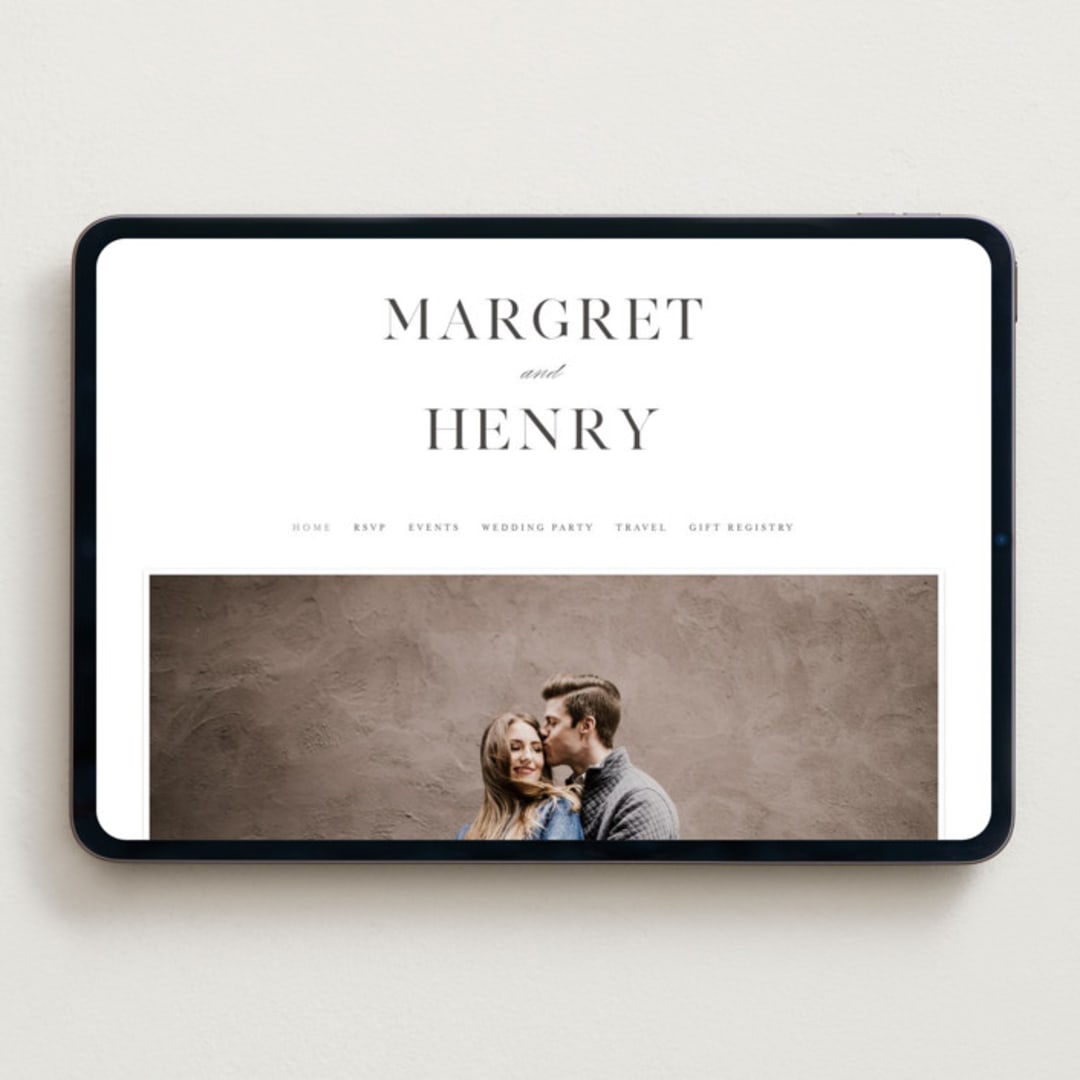 "Trio" - Wedding Website in Soft Black by Pixel and Hank - Desktop Design
