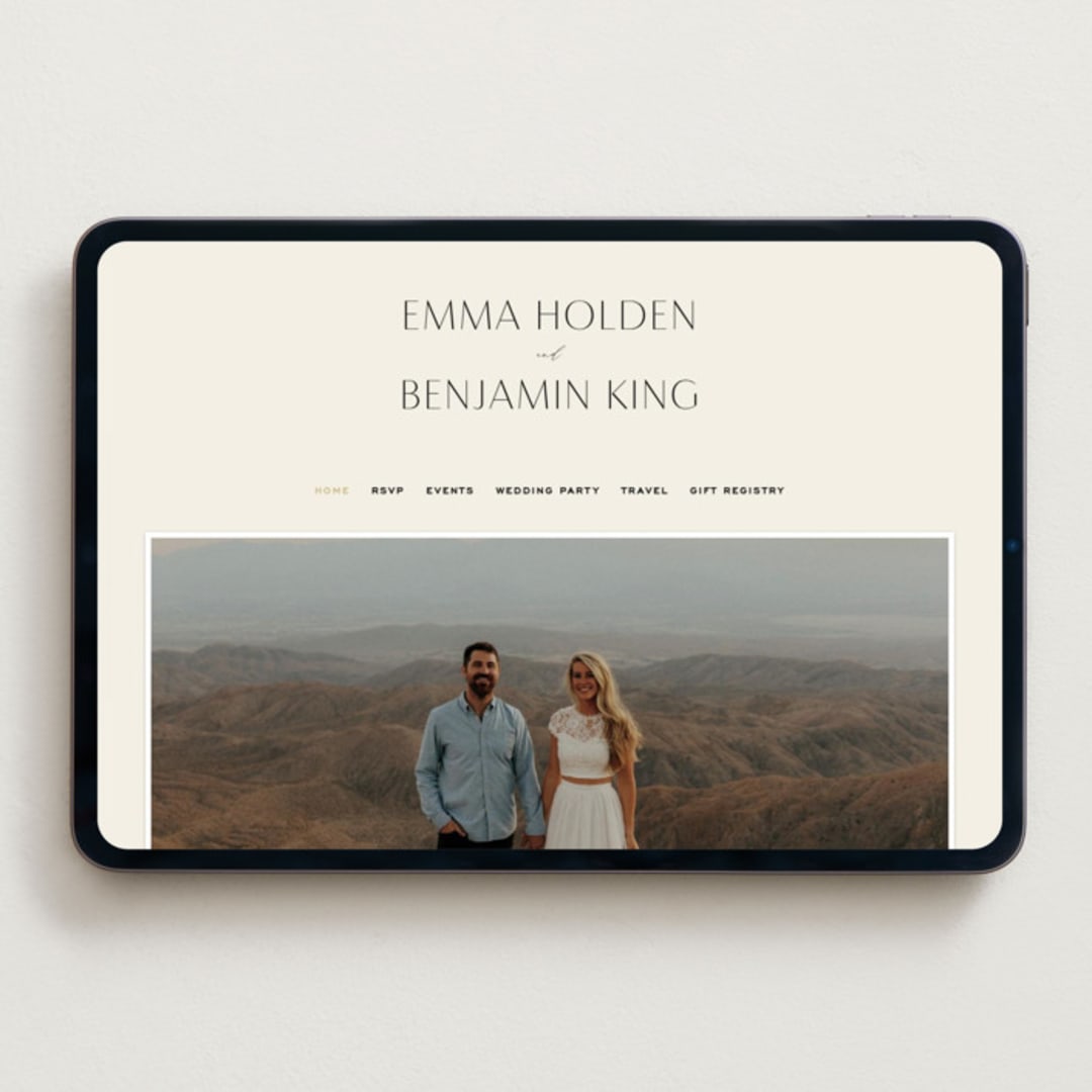 "Glide" - Wedding Website in Porcelain by Jennifer Postorino - Desktop Design
